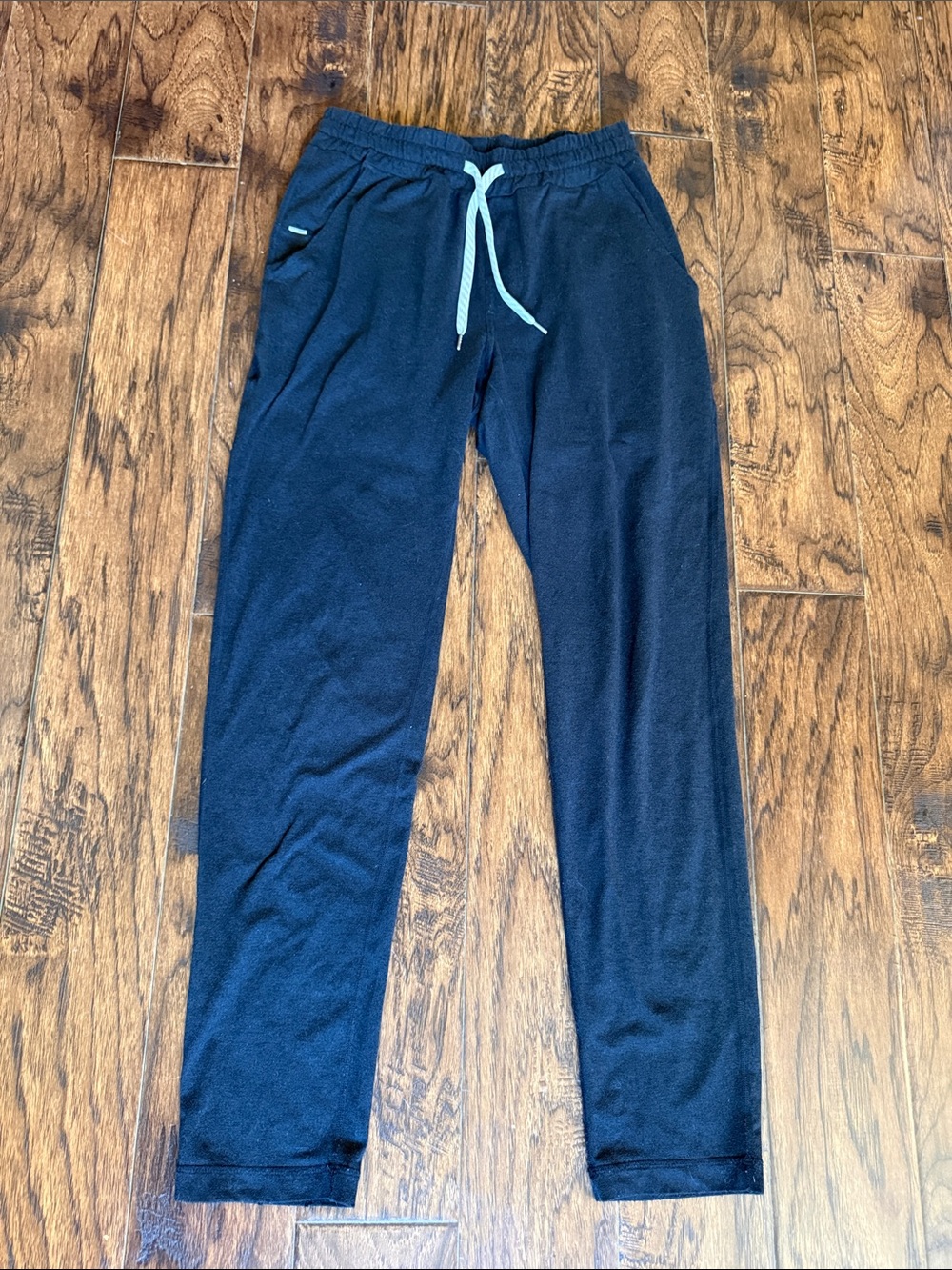 Vuori Ponte dark gray Performance Pant, 30 inch, size small - Picture 6 of 14
